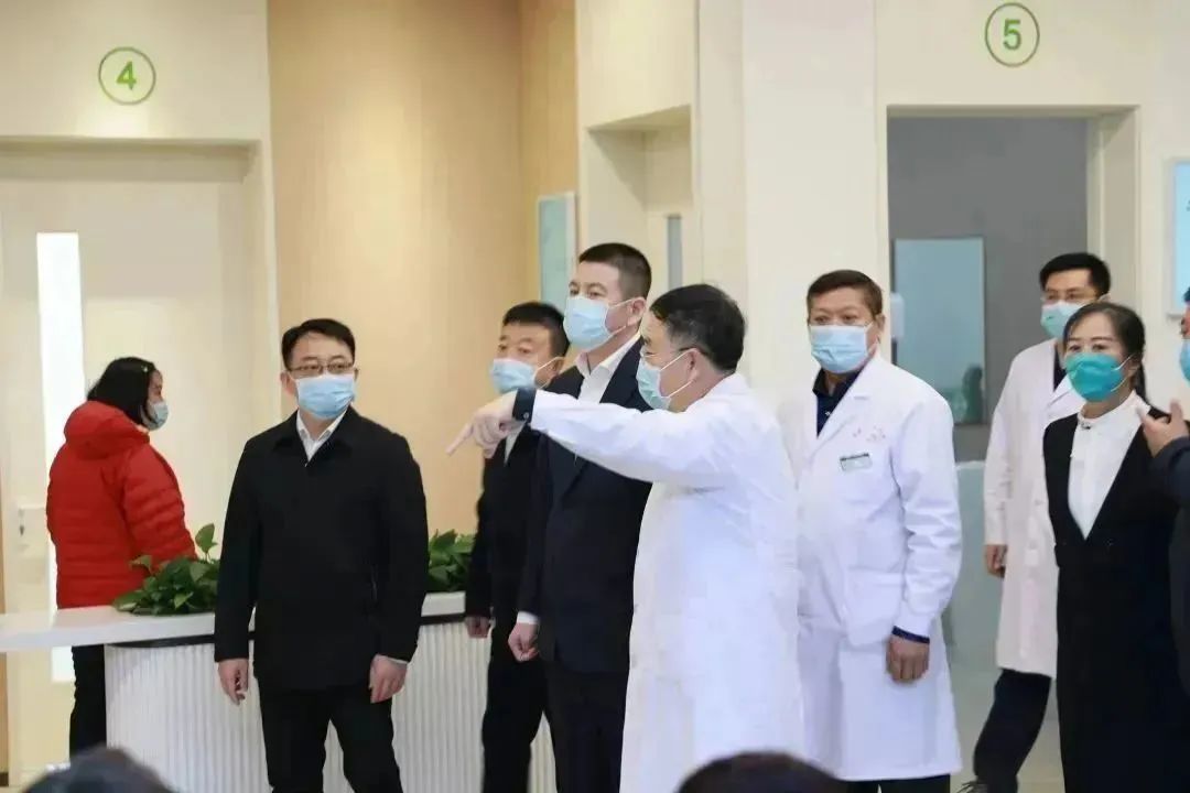 龍港區人大、區政府領導一行視察調研龍港國際醫療健康產業園(圖5)